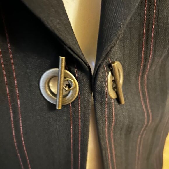 Amanda Smith Jacket - Picture 6 of 6